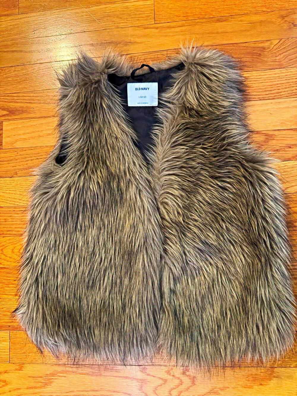 Old Navy Girls Gray Faux Fur Open Front Vest Mid-Length Size L (10-12)